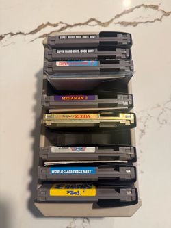 Vintage Nintendo NES Game Collection : Mario, Zelda, Mega Man 2