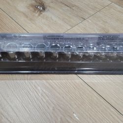 Brand New Snap-On 3/8 Shallow Metric Socket Set 