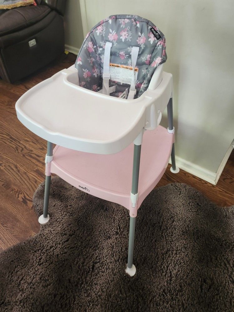 Baby Girl High-Chair