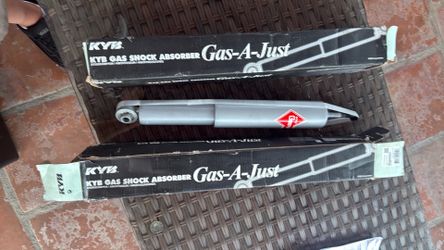 Rear shock absorbers Ford Mustang 1(contact info removed) O.B.O.