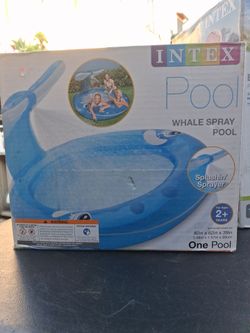 Intex Whale Spray Pool