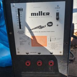 Miller Thunderbolt 225 CC AC Arc Welder 230V 1 Phase With Leads