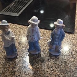 porcelain hobo clown figurines by Baum Brothers Formalities