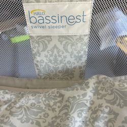 Pre Loved Halo Bassinet 