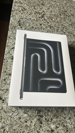 MacBook Pro m5 14 inch one tb sealed space black