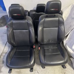 Tacoma Leather Seats 💺 