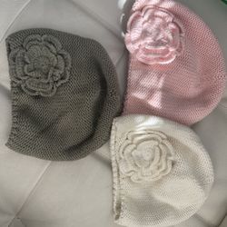 Old Navy Girls Hat With Flower