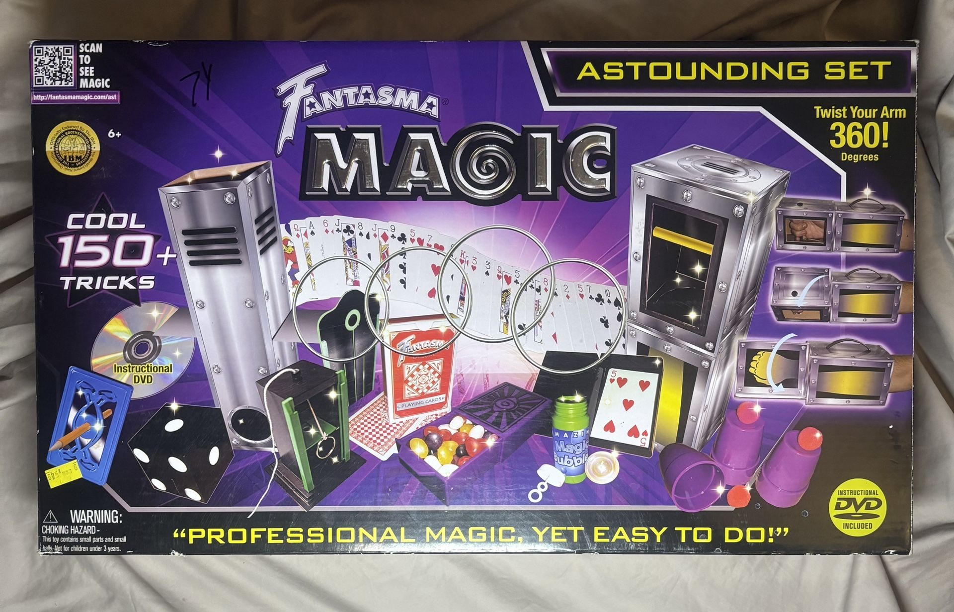 Brand New Fantasma Magic Set With Over 150 Tricks