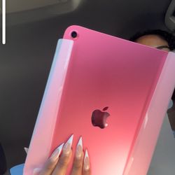 Apple iPad 11 Inch Excellent Condition. Like New!