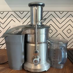 Breville juicer BJE820XL
