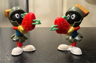 Weeble Marvin the Martian Looney Tunes Action Figure Lot of 2, 2000