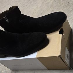 Shoes Sz11