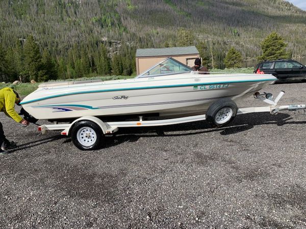 18 foot searay boat
