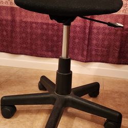 Swivel Adjustable Height Stool