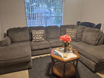 Furniture set