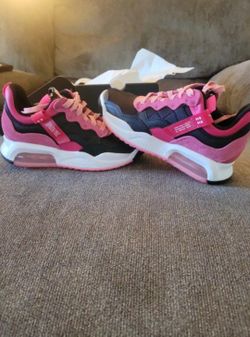 Jordan MA2 6Y Black And Pink , Great Condition Used Few Times