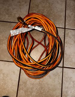 100ft Extension Cord / 100 Pies Estencion 