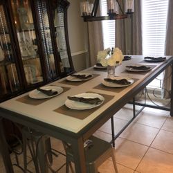 Beautiful White and Gray Table For 8
