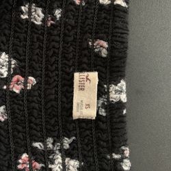 Holister Black Floral Skirt