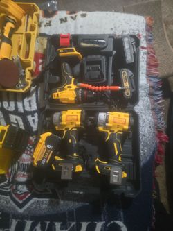 200$impact,torque impact×1 8AHMAX20v battery for dewalt,driver/drill×2×3AH 21v batterys + big charger+ hard case