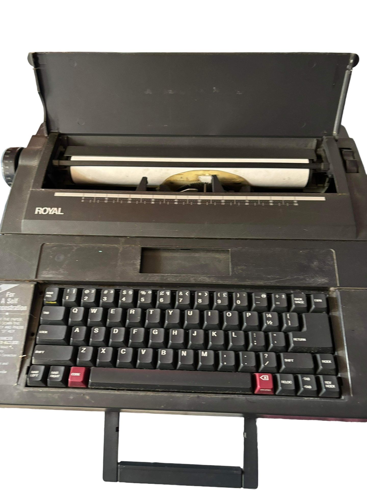 Vintage Royal TQ-720 Professional Electronic Typewriter