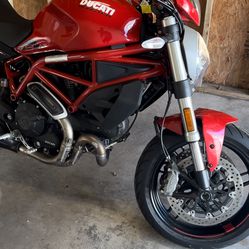 Ducati Monster 