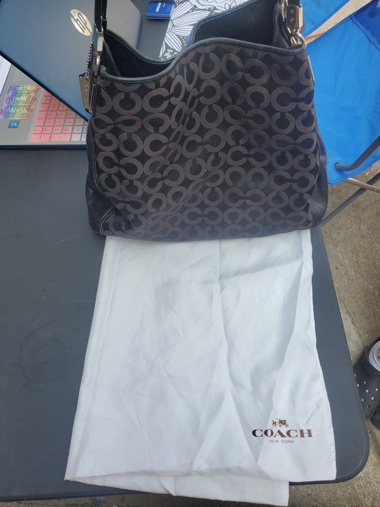 Coach Purse With Dust Bag
