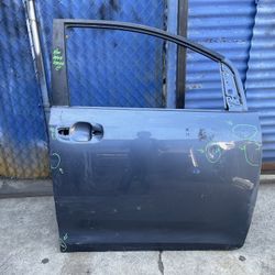 2011 - 2017 Toyota Sienna Front Right Passenger Side RH Door Shell OEM