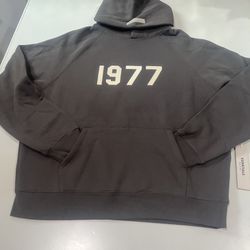 1 Of 1 Essential 1977 Hoodie 