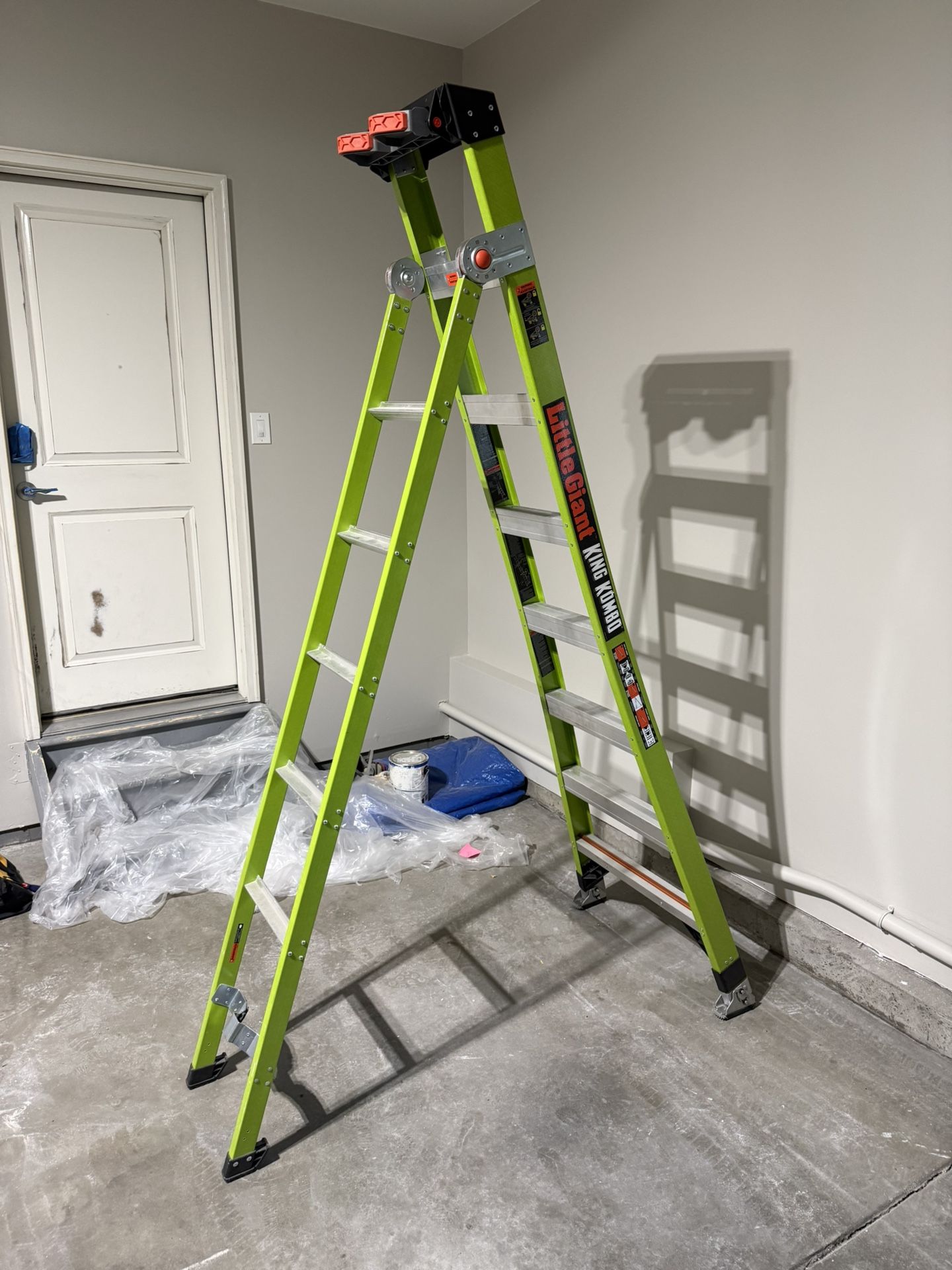 8’ Little Giant Adjustable Ladder