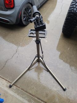 Bike Repair Stand with Adjustable Tripod Base