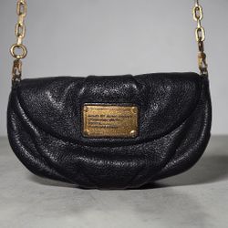 Marc by Marc Jacobs Black Leather Crossbody Bag Gold Chain Authentic