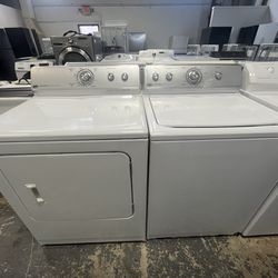 Washer And Dryer Maytag Great Condition 