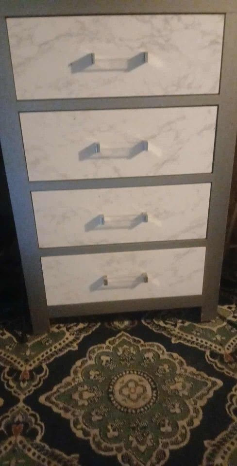 2 Four Drawer Dresser Sets $40 For Two Of Them