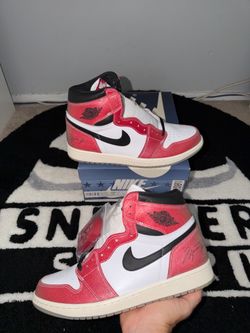 Jordan 1 Retro High Trophy Room Chicago W/ F&F Blue Laces (Size 10.5)