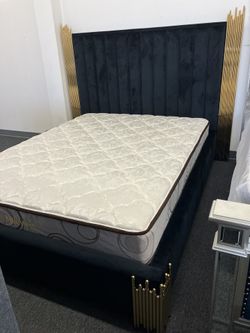 Queen bed