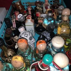 Vintage Rare Collectibles Mini Bottles Sealed Novelty Miniatures