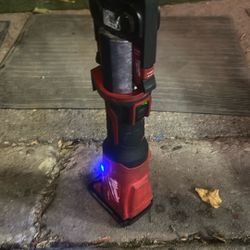 Milwaukee M18 FORCELOGIC PRESSTOOL w/ONE-KEY