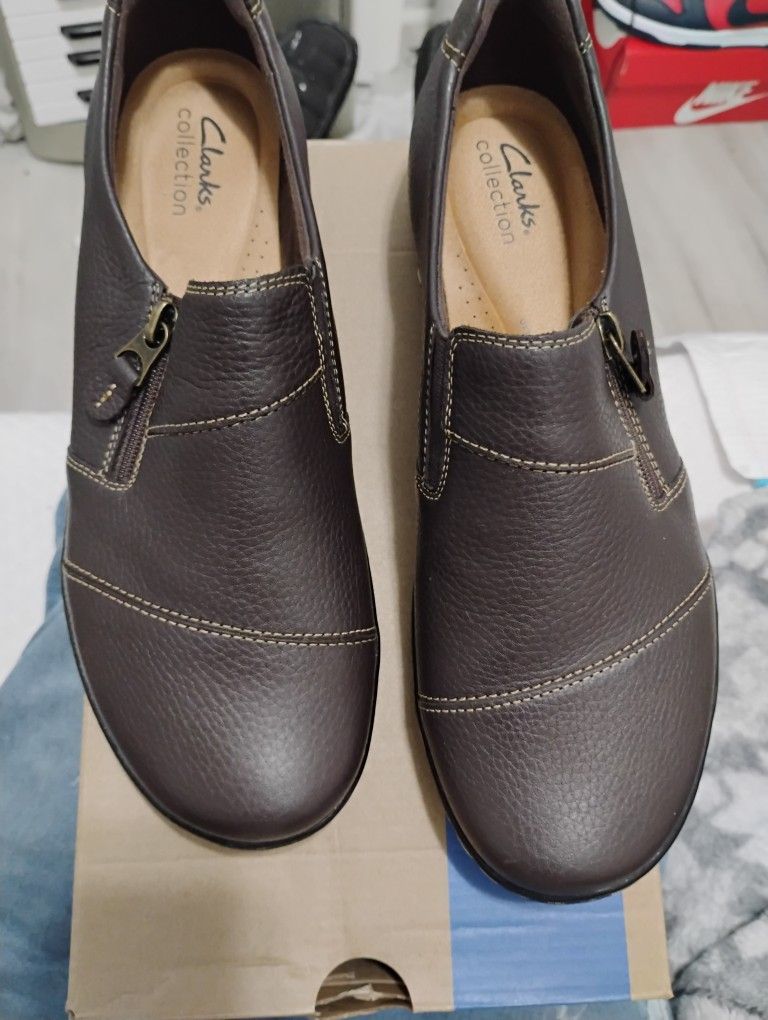 Clarks Cora Harbor Dark Brown Leather 91/2 M