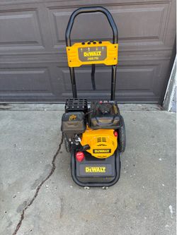 3400 PSI 2.5 GPM Gas Pressure Washer with Maintenance-Free Pump, Heavy-Duty Commercial Cold Water Power Washer