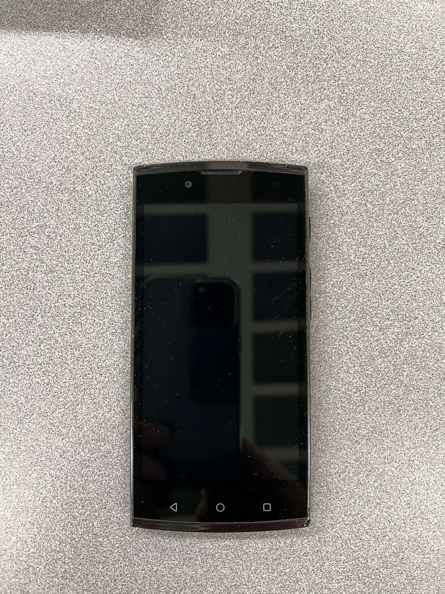 UMX Cellphone