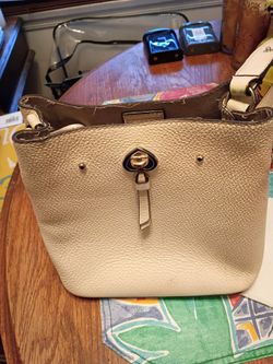 PICK UP IN SUN VALLEY $20