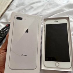 Apple iPhone 8 Plus 