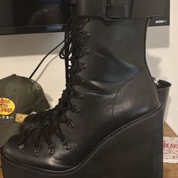Platform Dolls kill Leather Boots