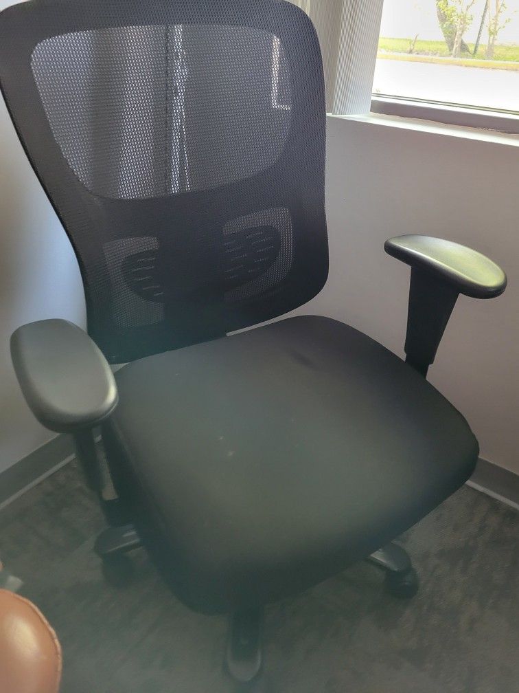 Office Chair Wide