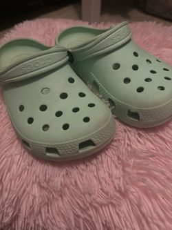 Mint Green Crocs Size 1 Kids 