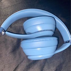 BEATS SOLO 4