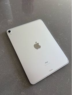 Apple iPad Pro 11” - 256GB -  Wi-Fi + Cellular - Excellent Condition