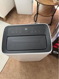 TOSHIBA AIR CONDITIONER