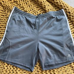 adidas Men’s Athletic Training Shorts, Size Large (Gray) 